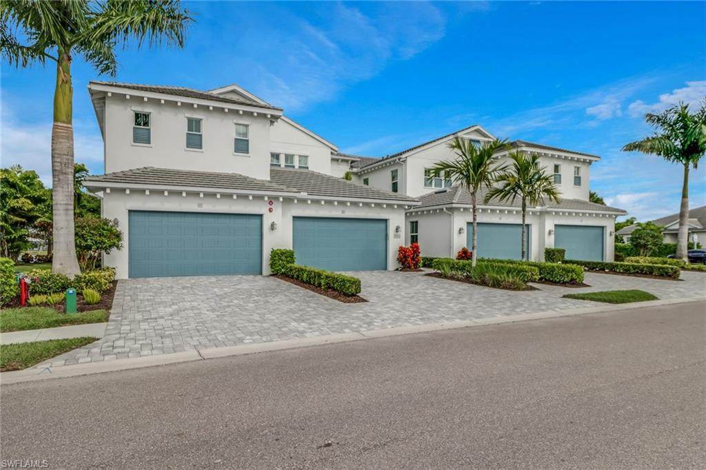 8944 Saint Lucia Dr - Photo 1