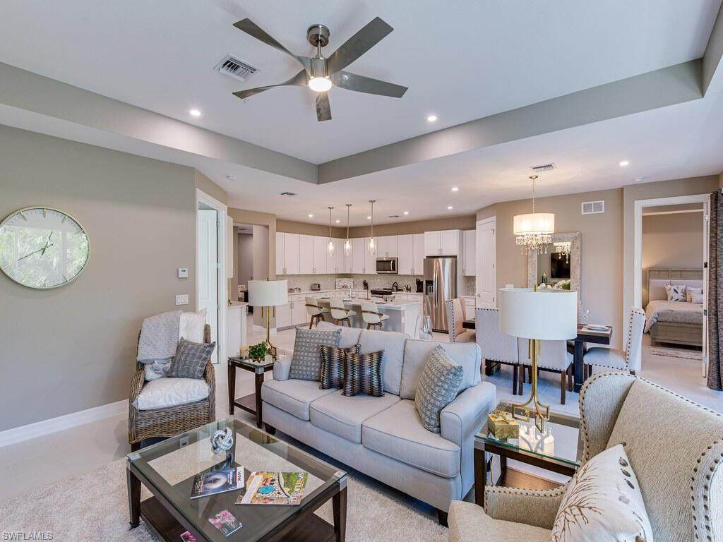 202 Indies Dr - Photo 1