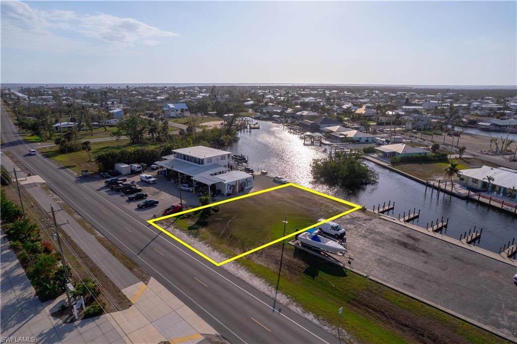 2891 Oleander St - Photo 1