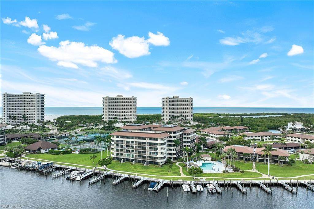 591 Seaview Ct - Photo 1