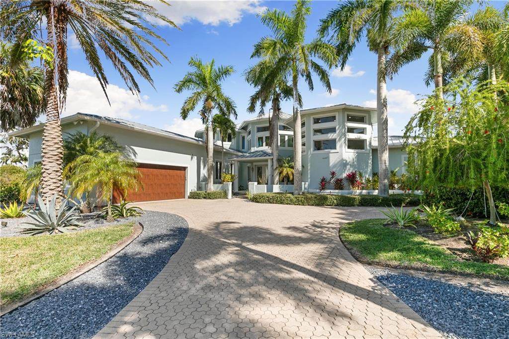 831 Caxambas Dr - Photo 1