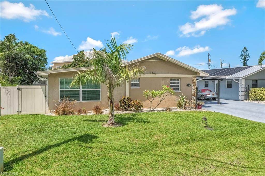 814 107th Ave - Photo 1