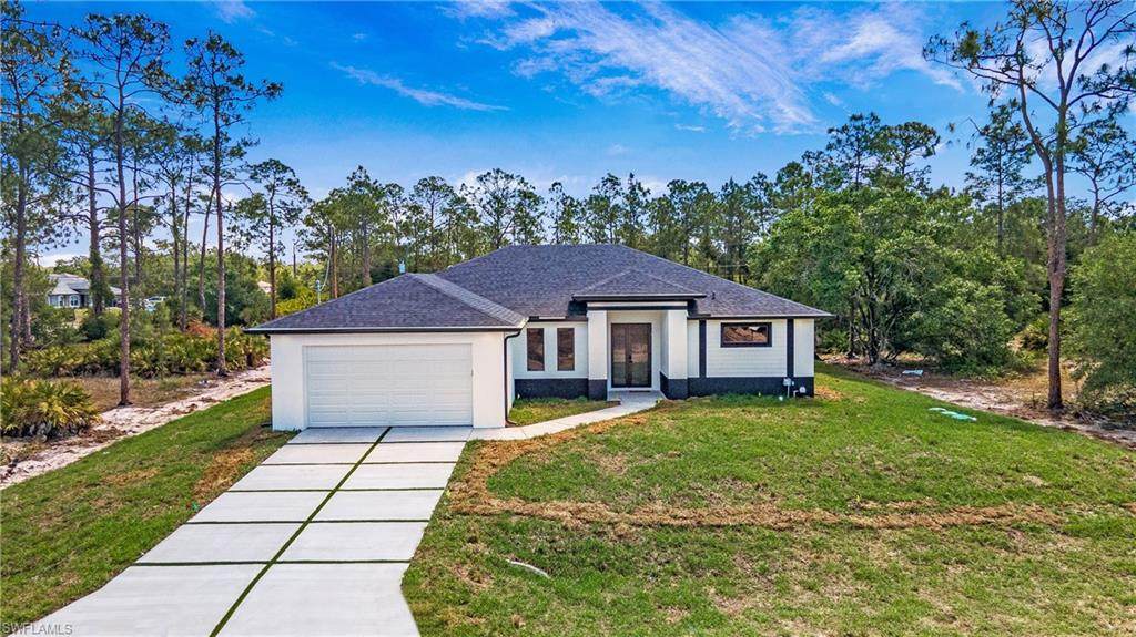 1420 Poinsettia Ave - Photo 1
