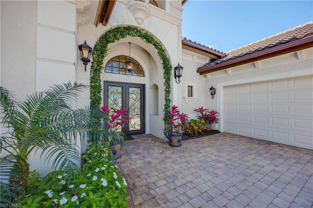 8862 Shenendoah Cir - Photo 1
