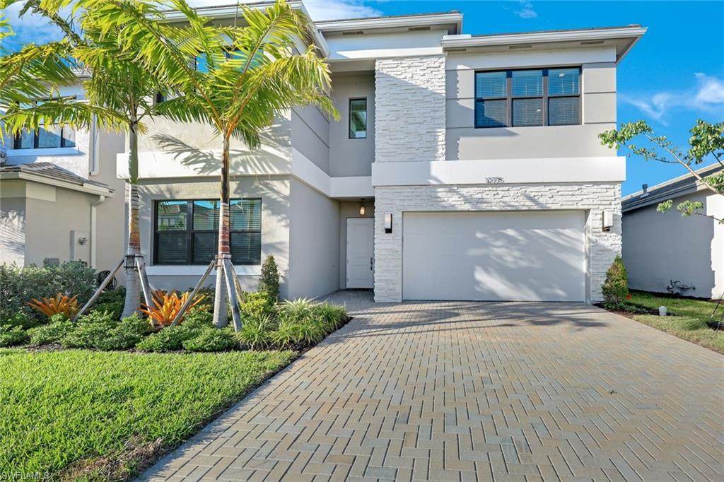 12775 Woodbury Dr - Photo 1