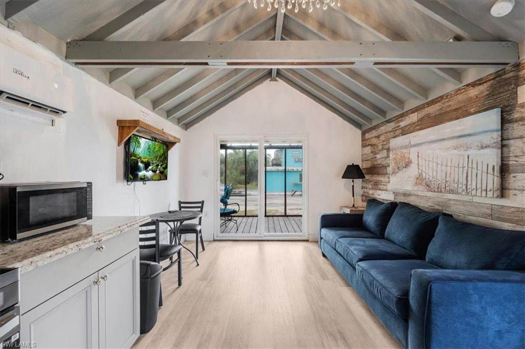 825 Copeland Ave - Photo 1