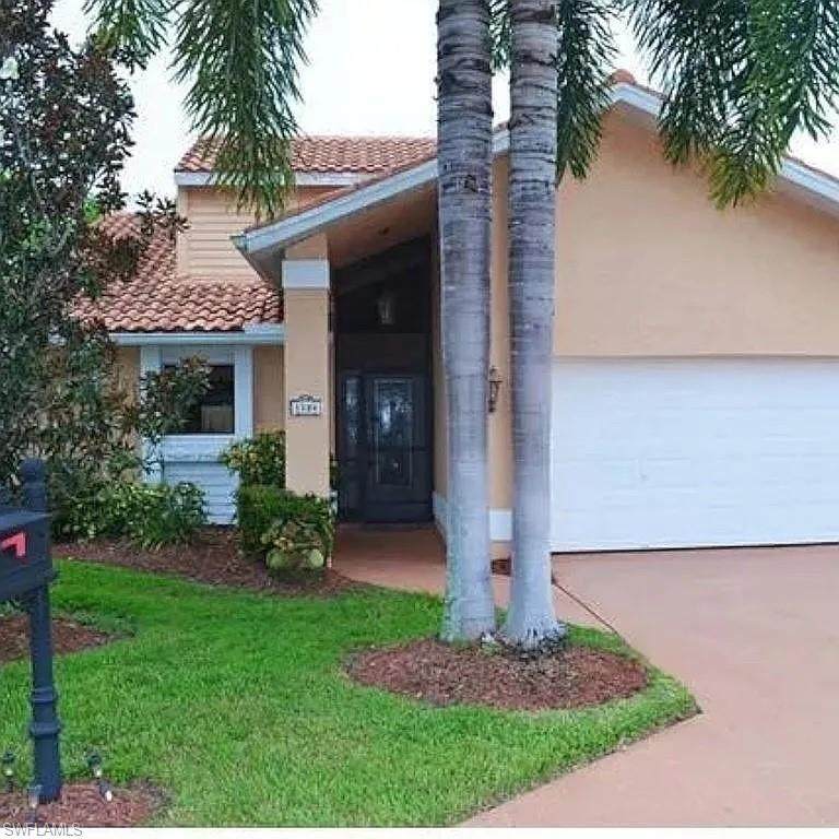 1184 Jardin Dr - Photo 1
