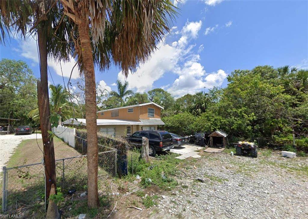 12107 Carpenter Ln - Photo 1