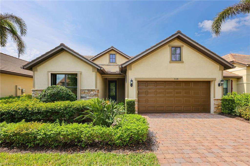 7128 Lily Way - Photo 1