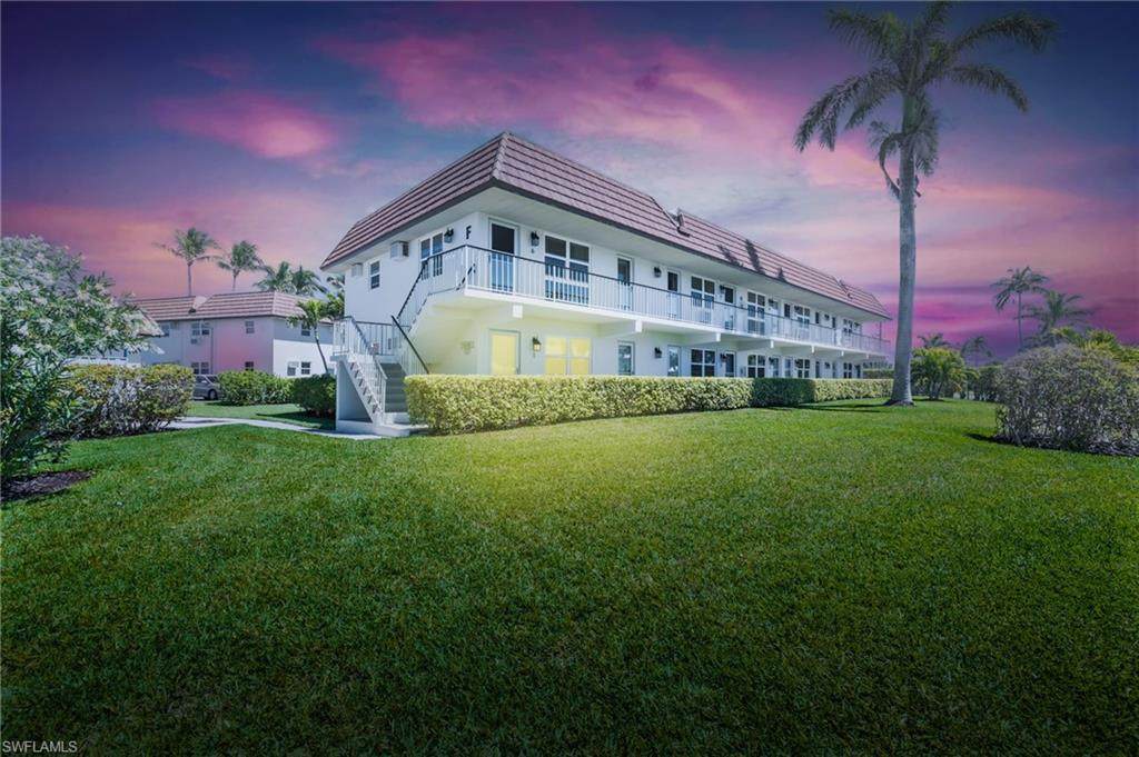 240 Collier Blvd - Photo 1