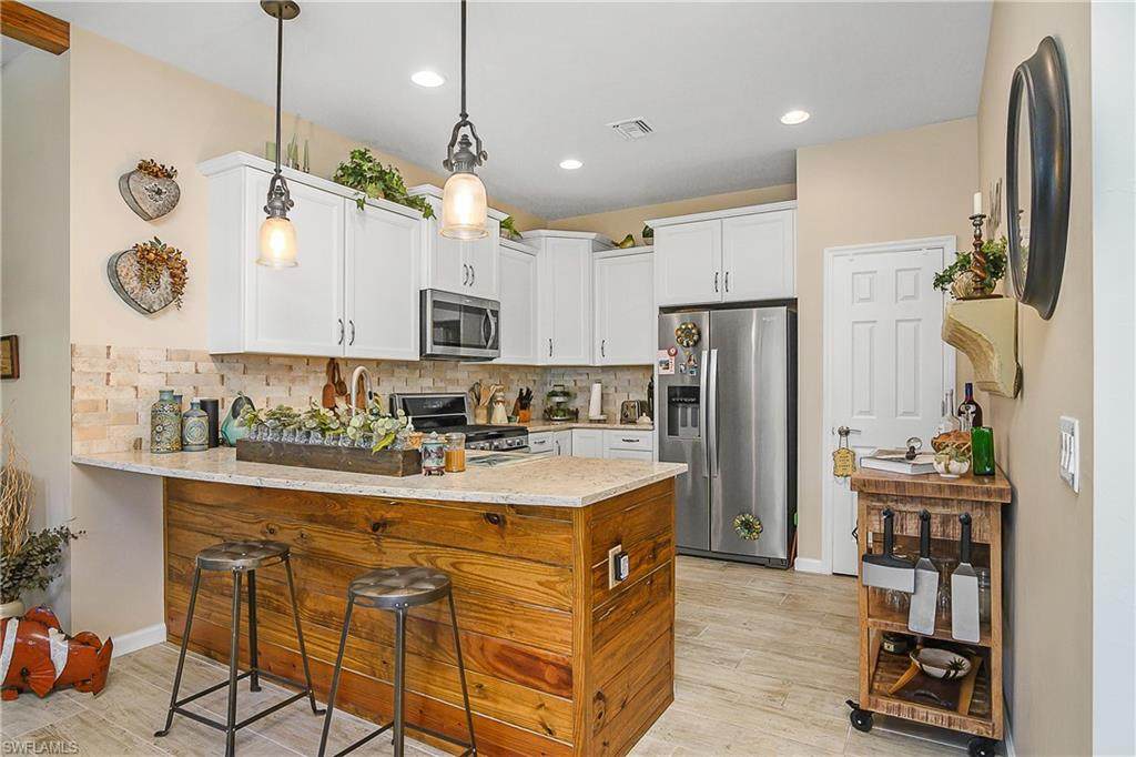 7642 Jacaranda Ln - Photo 1