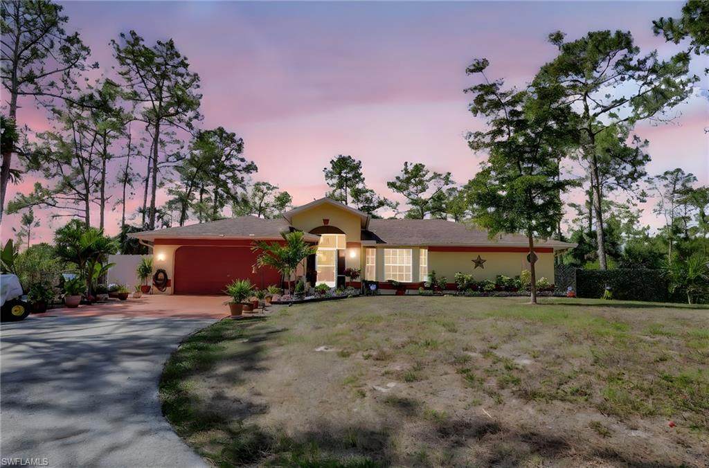 2610 6th Ave - Photo 1