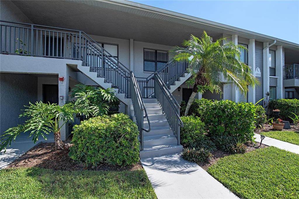 1211 Commonwealth Cir - Photo 1