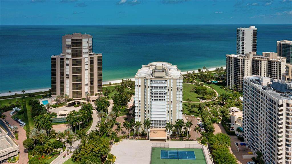 4401 Gulf Shore Blvd - Photo 1
