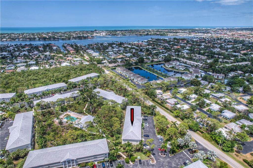 3072 Sandpiper Bay Cir - Photo 1