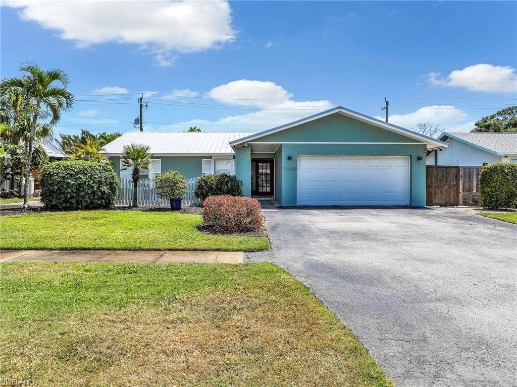 1268 Lake Shore Dr - Photo 1