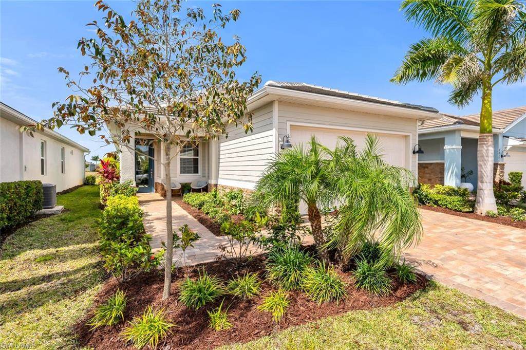 28306 Captiva Shell Loop - Photo 1
