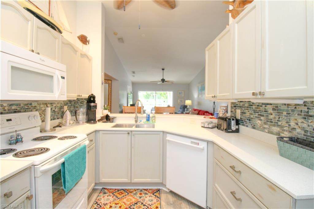 28280 Pine Haven Way - Photo 1
