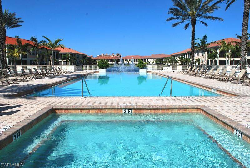 562 Avellino Isles Cir - Photo 1