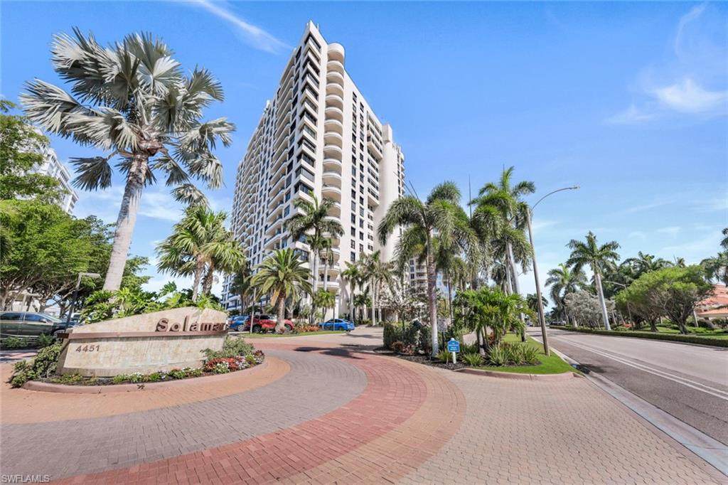 4451 Gulf Shore Blvd - Photo 1