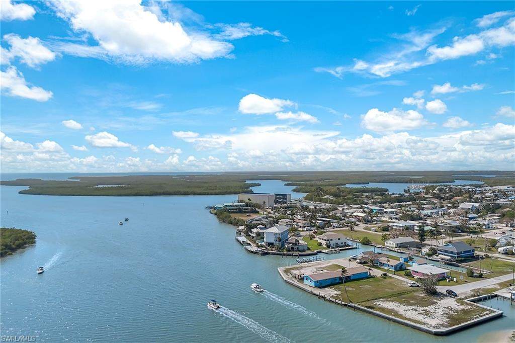 110 East Ct - Photo 1