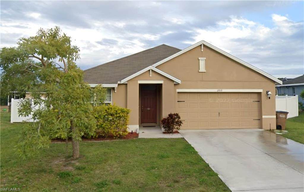 2709 4th Pl - Photo 1