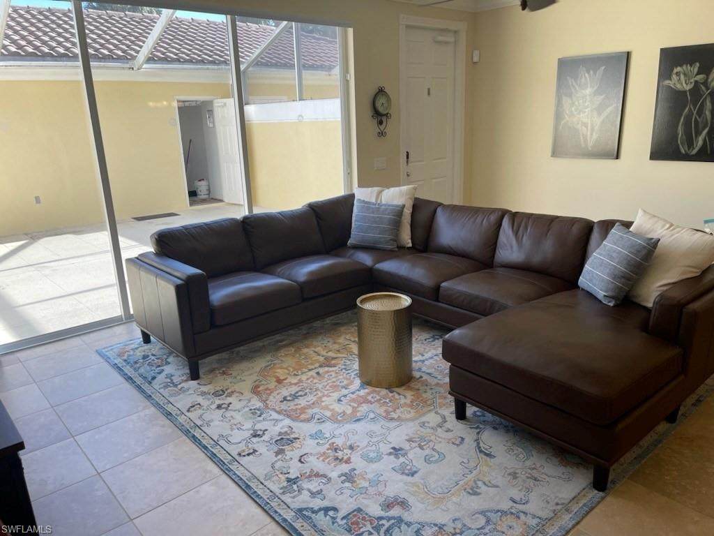 https://bt-photos.global.ssl.fastly.net/naples/orig_boomver_1_225049539-2.jpg