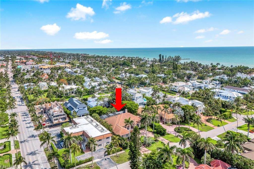 258 9th Ave - Photo 1