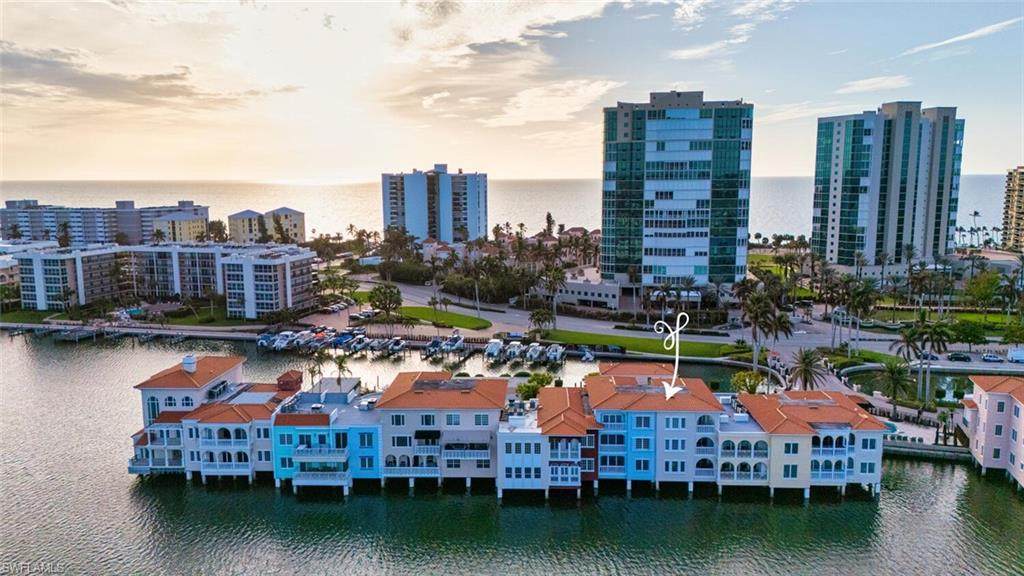 4000 Gulf Shore Blvd - Photo 1