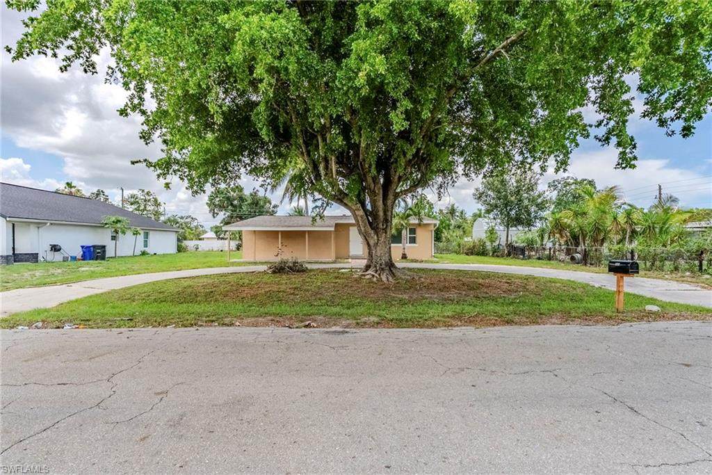 2414 Braman Ave - Photo 1