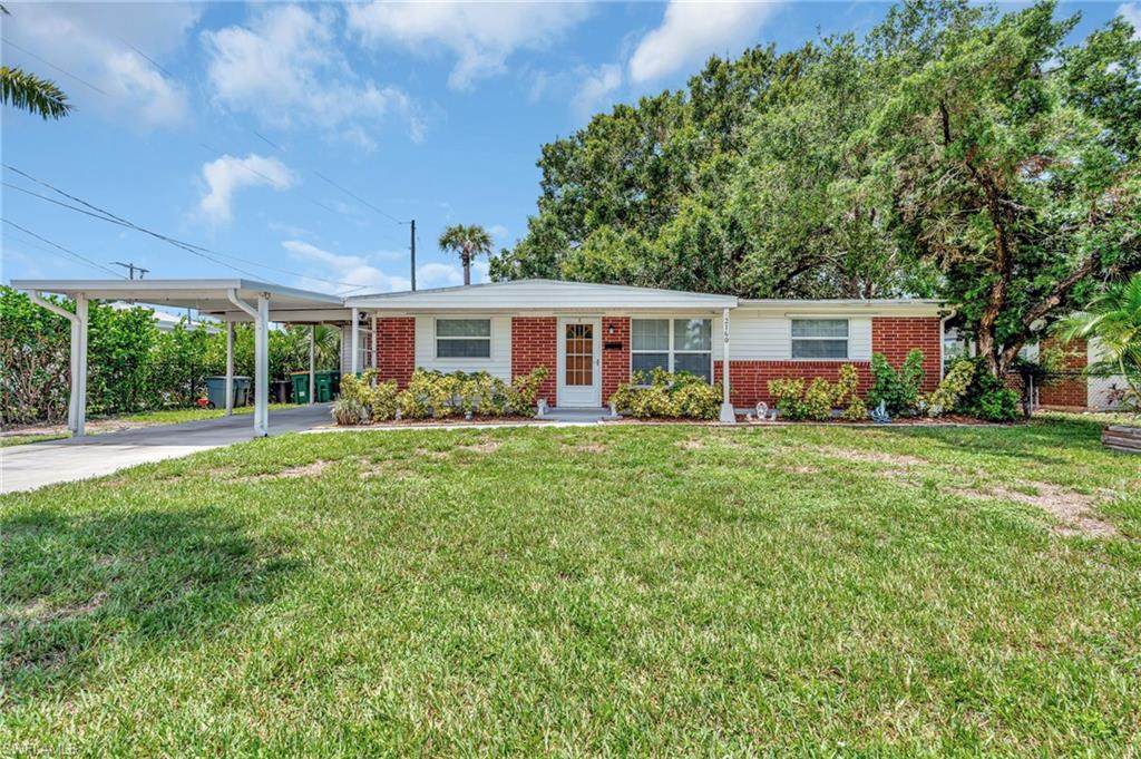 2160 Harbor Ln - Photo 1