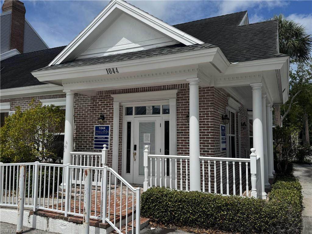 1044 Goodlette-Frank Rd - Photo 1
