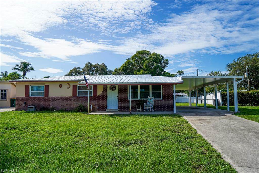 4180 Coconut Cir - Photo 1