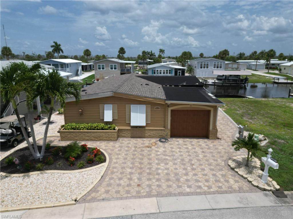 17871 Stevens Blvd - Photo 1