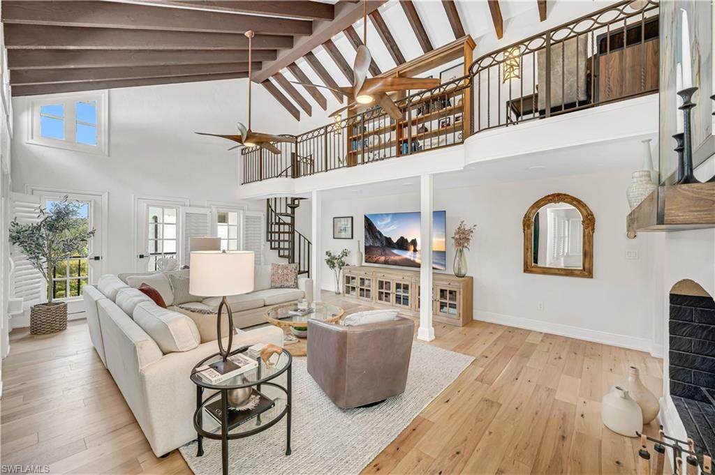 5850 Pelican Bay Blvd - Photo 1