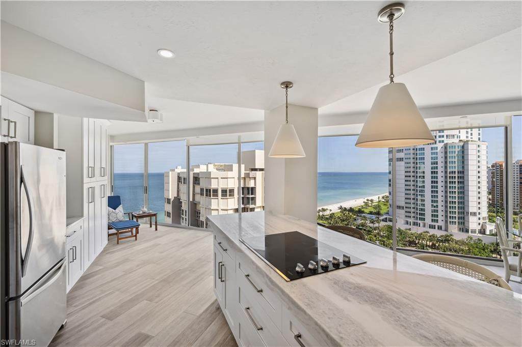 4041 Gulf Shore Blvd - Photo 1