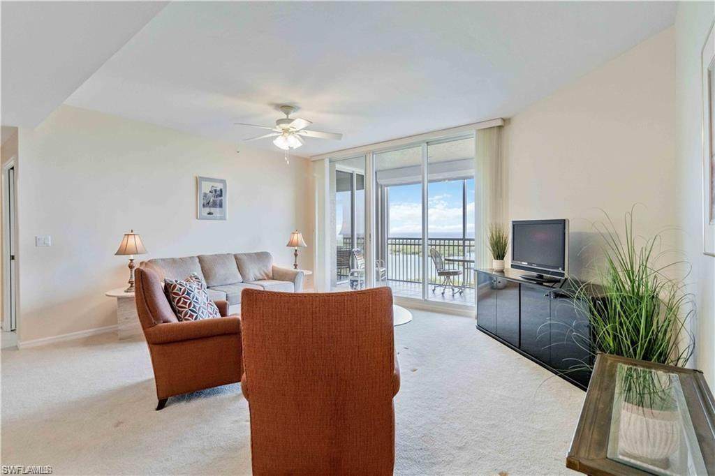 1001 Arbor Lake Dr - Photo 1