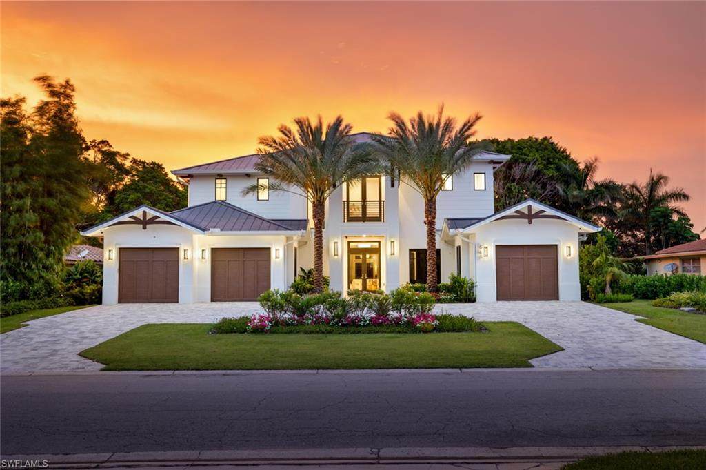 565 Whispering Pine Ln - Photo 1