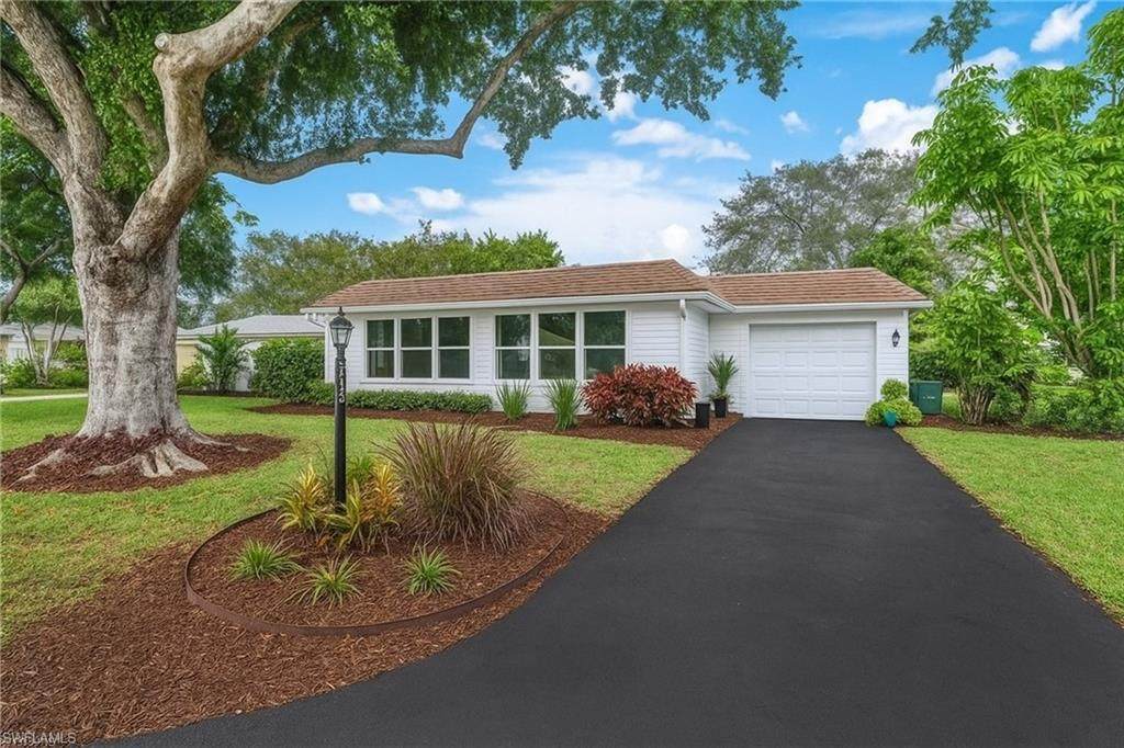 233 Yorkshire Ct - Photo 1