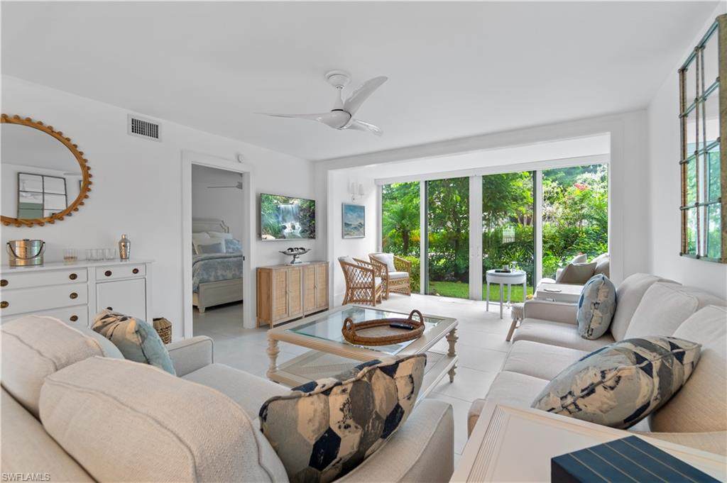 900 8th Ave - Photo 1