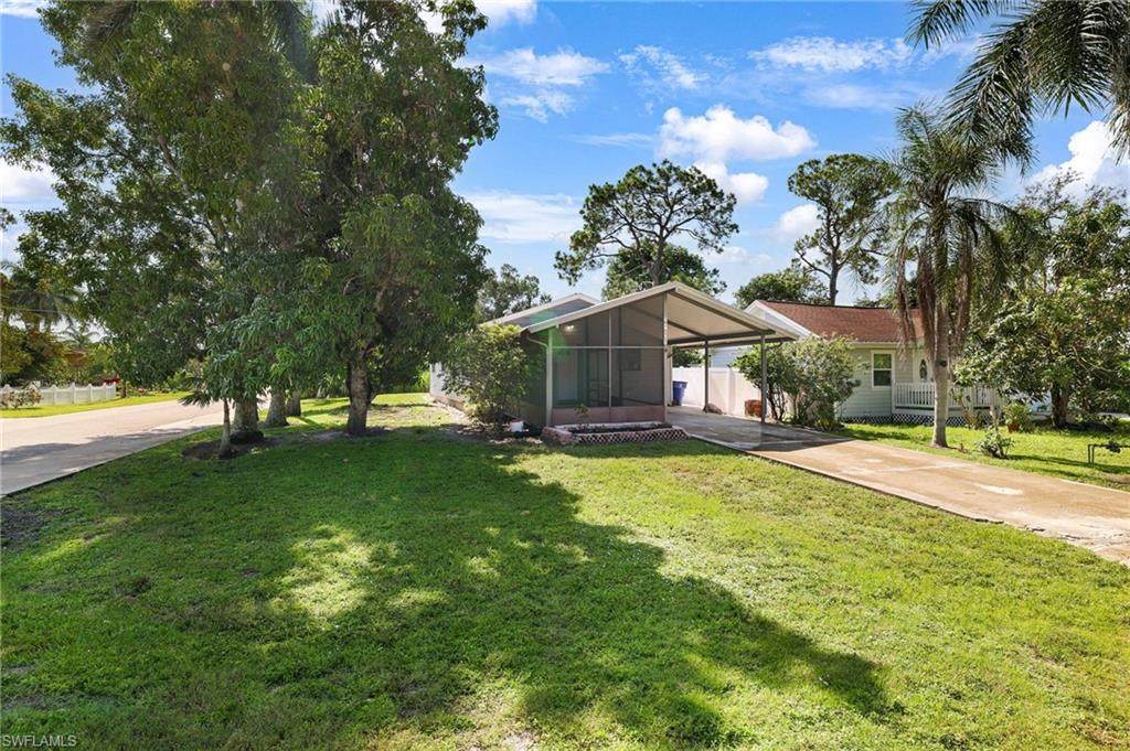 27601 Pullen Ave - Photo 1