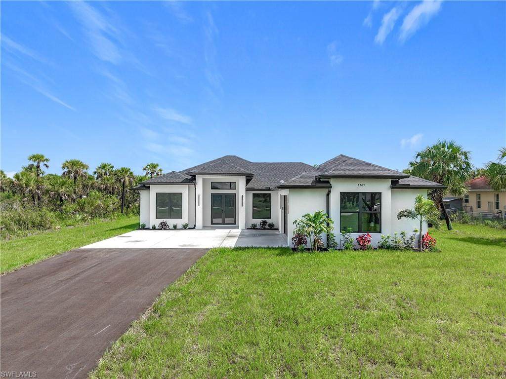 2707 36TH Ave - Photo 1