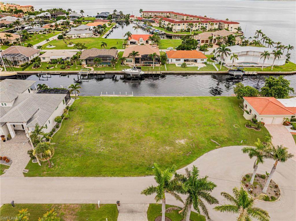 5 Tropicana Dr - Photo 1