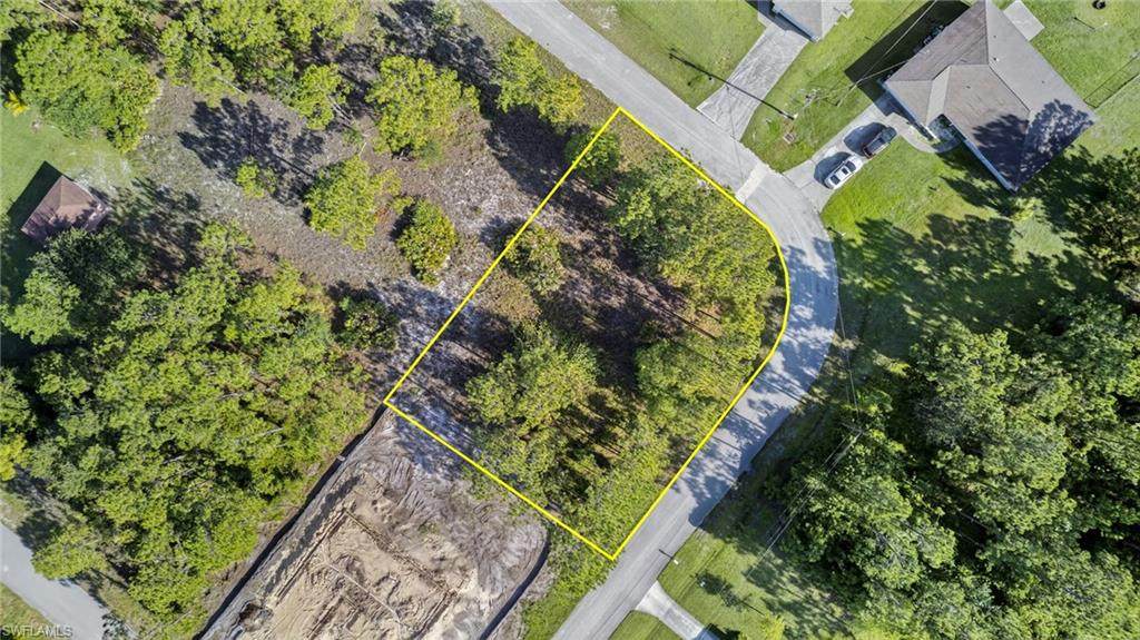 724 David Laird Ln - Photo 1