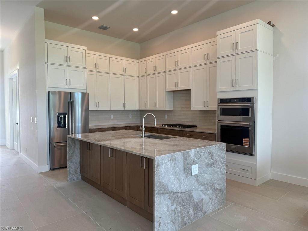 8705 Driftwood Dr - Photo 1