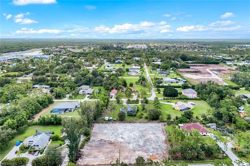 10451 Shangri La Rd - Photo 1