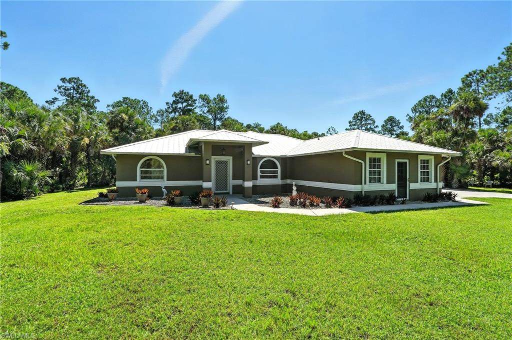 720 1st St - Photo 1