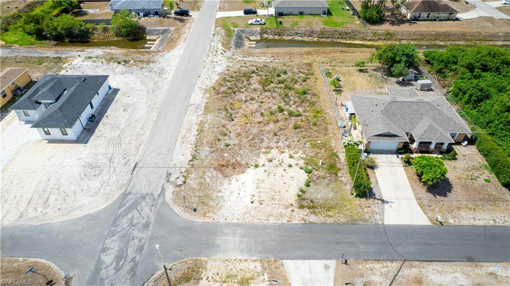 2701 15th St - Photo 1