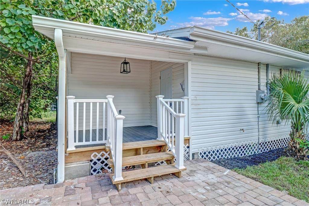 11100 Orange River Blvd - Photo 1