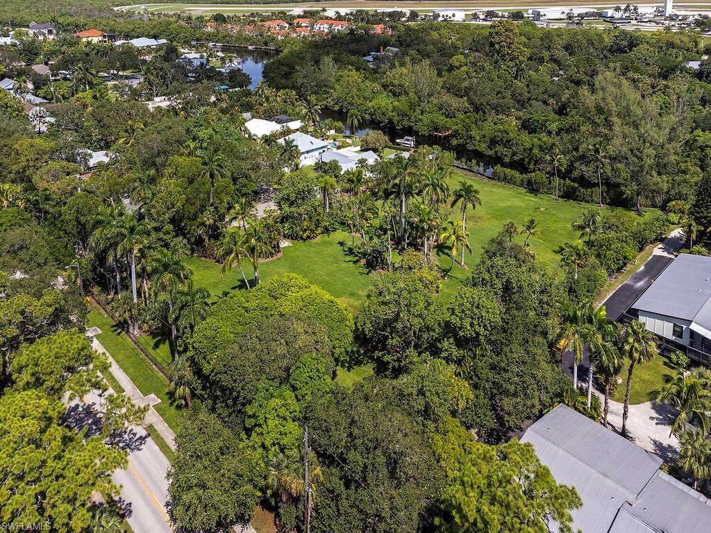 https://bt-photos.global.ssl.fastly.net/naples/orig_boomver_1_225067418-2.jpg